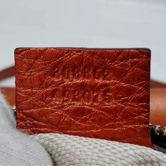 COPY - Gucci Metallic Calfskin Medium Soho Tote Bag~EUC~Posh Authentication!!! - Picture 9 of 9